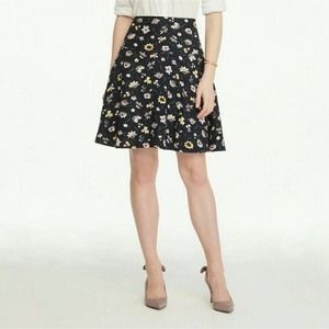 NWT Ann Taylor navy floral circle skirt above knee